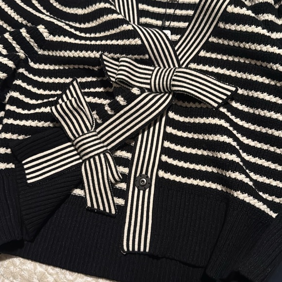 Express Striped Bow Cardigan - Picture 9 of 9